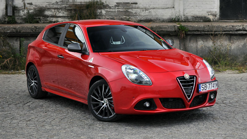 Alfa-Romeo-Giulietta-Quadrifoglio-Verde-2015-29