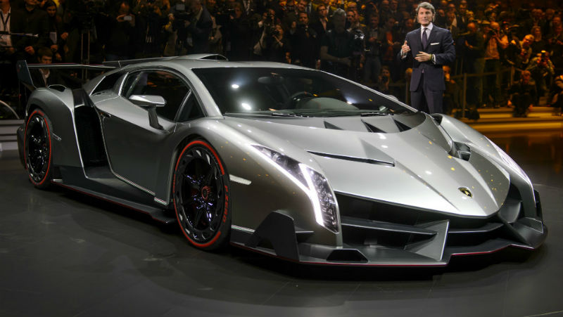 Lamborghini Veneno Roadster 8